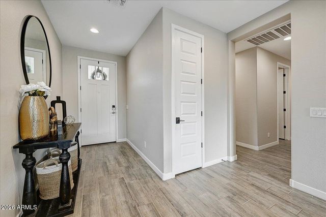 2053 W LONESOME Trail, Phoenix, AZ 85085