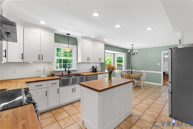 14909 Gates Mill Rd, Chesterfield, VA 23112