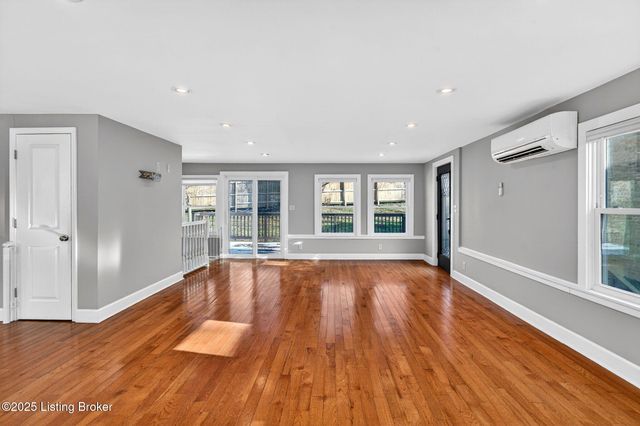 3046 Eastern Ave, Louisville, KY 40206