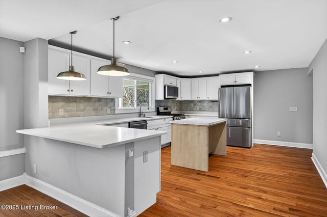 3046 Eastern Ave, Louisville, KY 40206