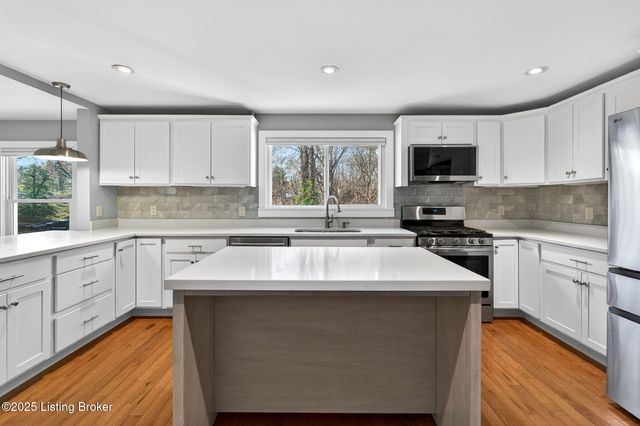 3046 Eastern Ave, Louisville, KY 40206