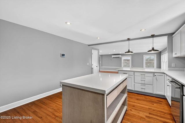 3046 Eastern Ave, Louisville, KY 40206