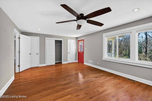 3046 Eastern Ave, Louisville, KY 40206