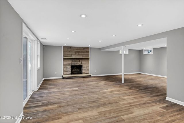 3046 Eastern Ave, Louisville, KY 40206