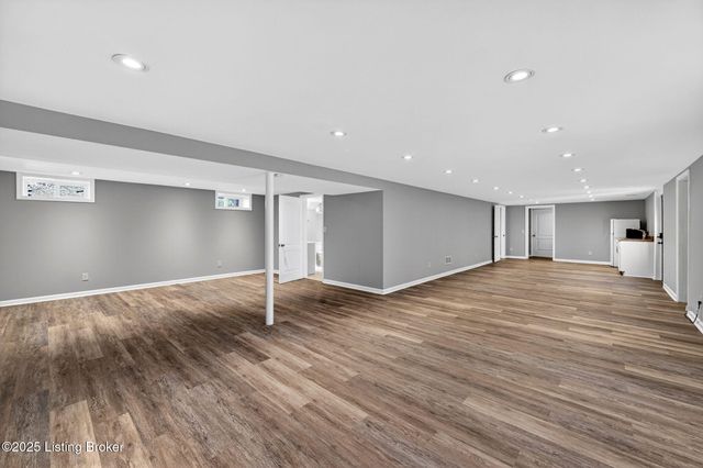 3046 Eastern Ave, Louisville, KY 40206