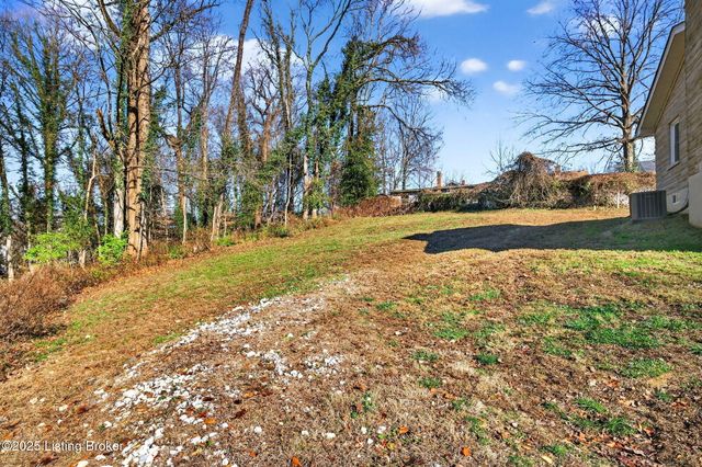 3046 Eastern Ave, Louisville, KY 40206