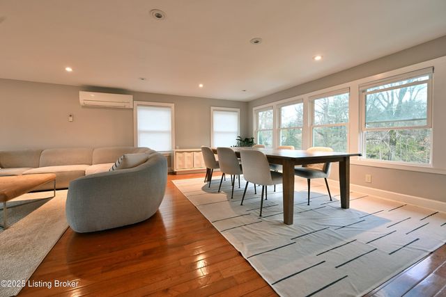 3046 Eastern Ave, Louisville, KY 40206