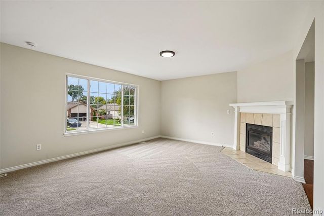 34310 Kentucky, Clinton Township, MI 48035
