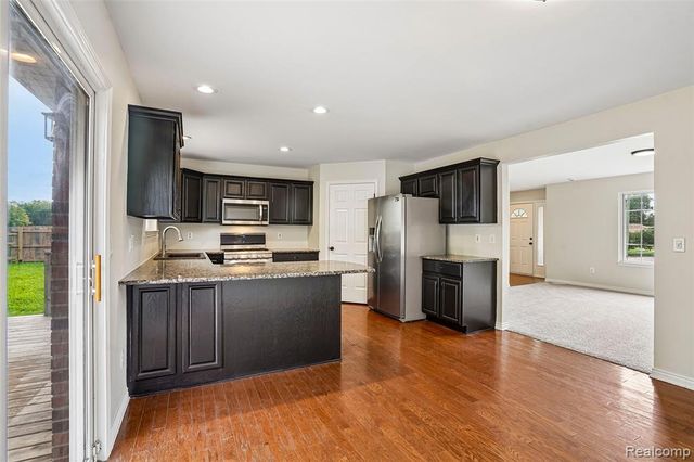 34310 Kentucky, Clinton Township, MI 48035