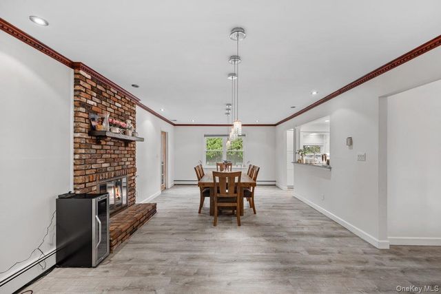 3 Fams Court, Jericho, NY 11753
