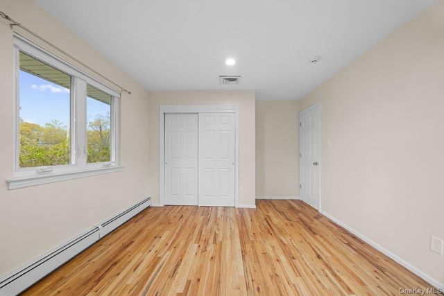3 Fams Court, Jericho, NY 11753