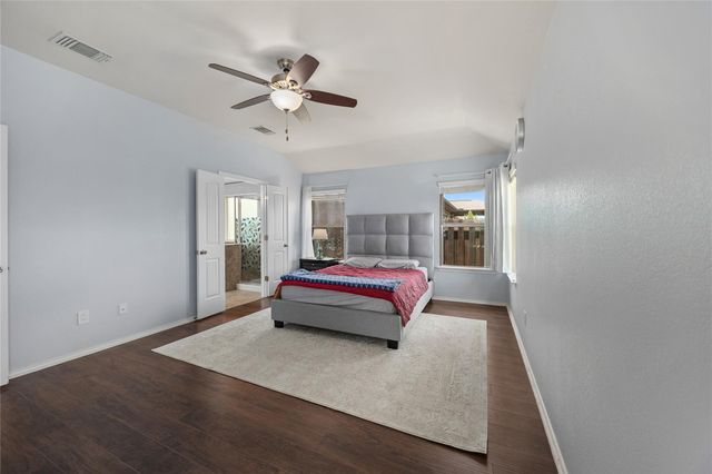 18717 Leigh LN, Pflugerville, TX 78660