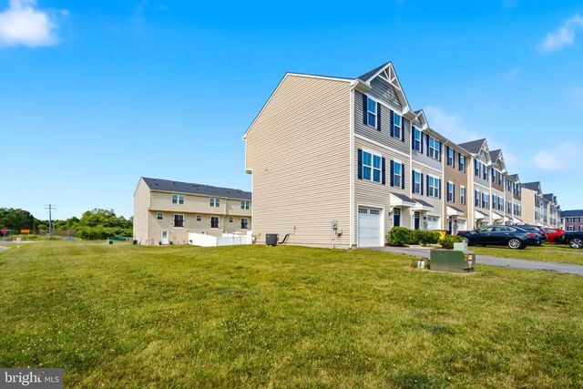 15 SNICKERS CT, Martinsburg, WV 25403