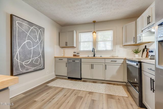 548 Floyd Street, Bristol, VA 24201