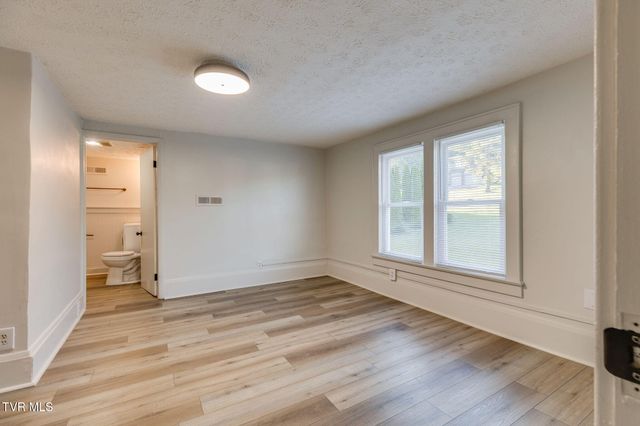 548 Floyd Street, Bristol, VA 24201