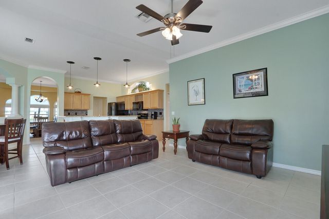 6478 NW Volucia Drive, Port St. Lucie, Port St Lucie, FL 34986