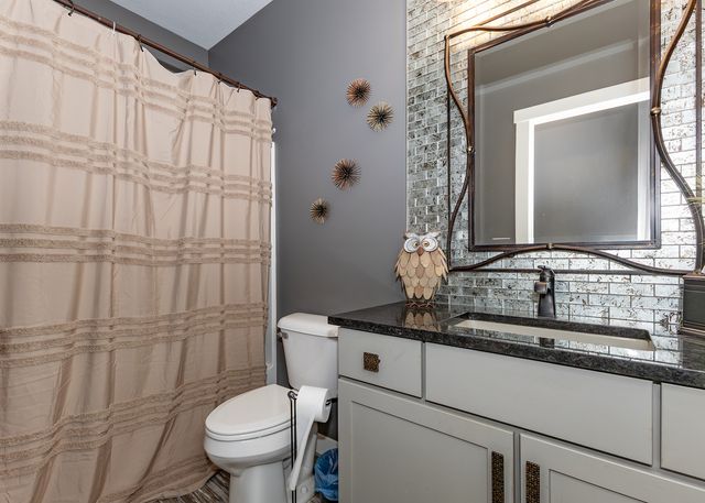 28067 238th Street, Le Claire, IA 52753