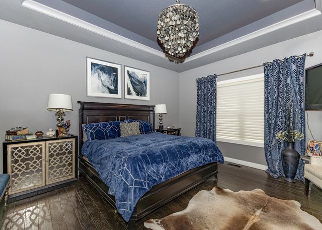 28067 238th Street, Le Claire, IA 52753