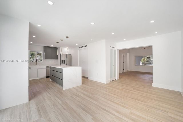 1654 SW 18th Ave 1, Miami, FL 33145