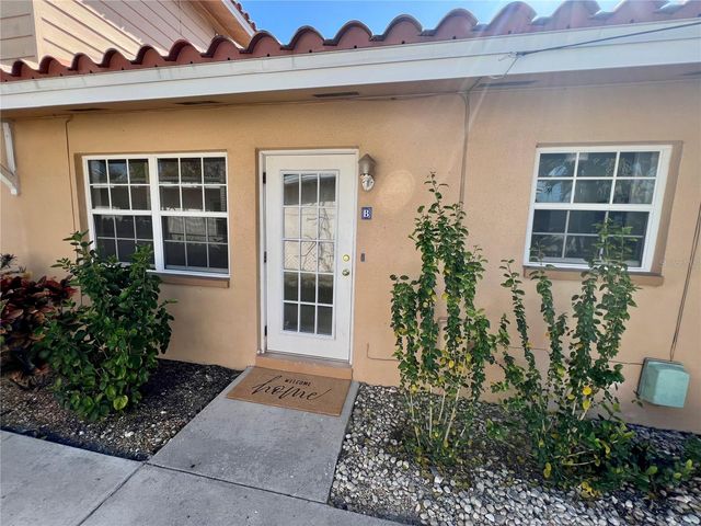 11315 3RD STREET E, Treasure Island, FL 33706