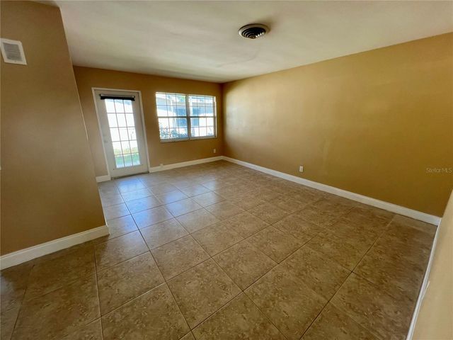 11315 3RD STREET E, Treasure Island, FL 33706