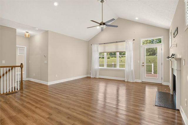57 Thompson Ln, Canandaigua City, NY 14424