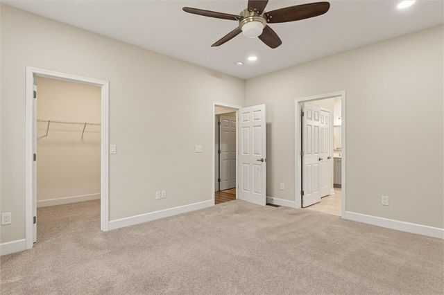 57 Thompson Ln, Canandaigua City, NY 14424