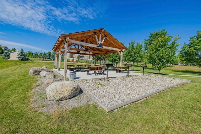 57 Thompson Ln, Canandaigua City, NY 14424