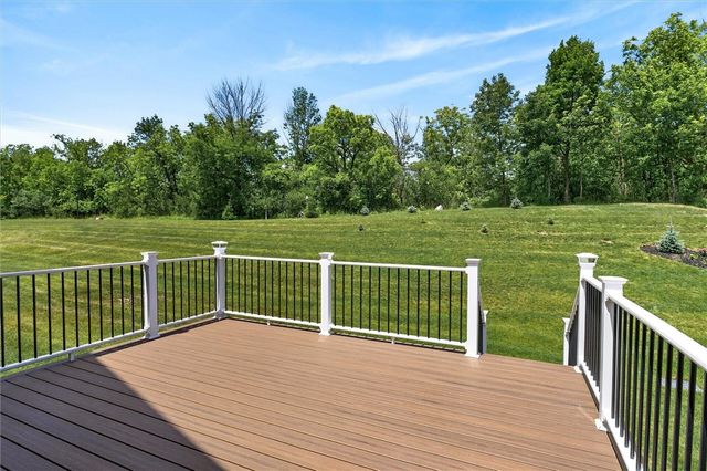 57 Thompson Ln, Canandaigua City, NY 14424