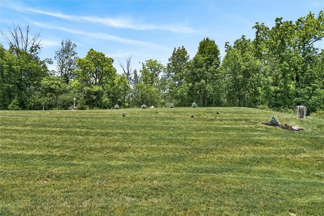 57 Thompson Ln, Canandaigua City, NY 14424