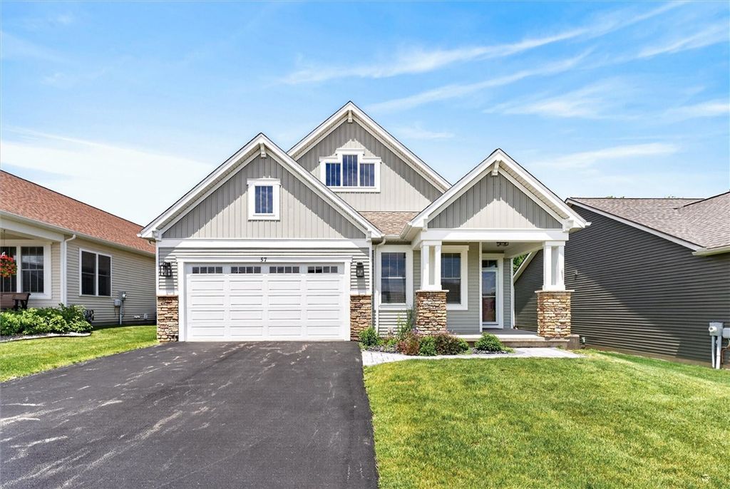 57 Thompson Ln, Canandaigua City, NY 14424
