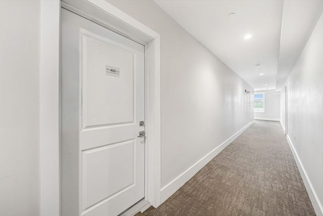 11 Oak Grove Ter 402, Quincy, MA 02169
