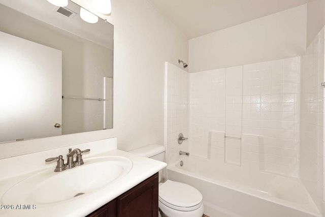 6611 S 43RD Drive, Laveen, AZ 85339