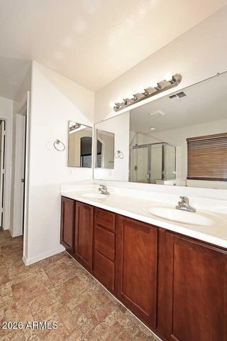 6611 S 43RD Drive, Laveen, AZ 85339