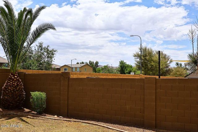 6611 S 43RD Drive, Laveen, AZ 85339