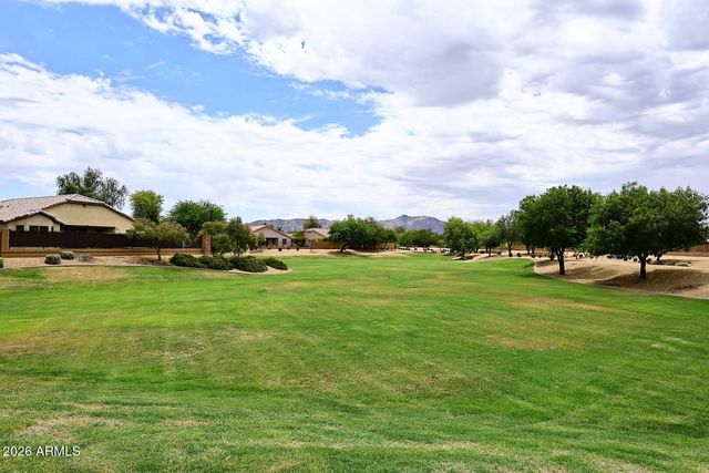 6611 S 43RD Drive, Laveen, AZ 85339