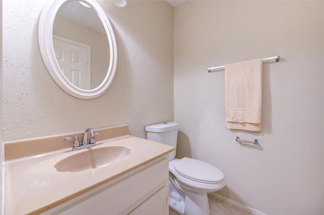 14515 Wunderlich Drive 1602, Houston, TX 77069