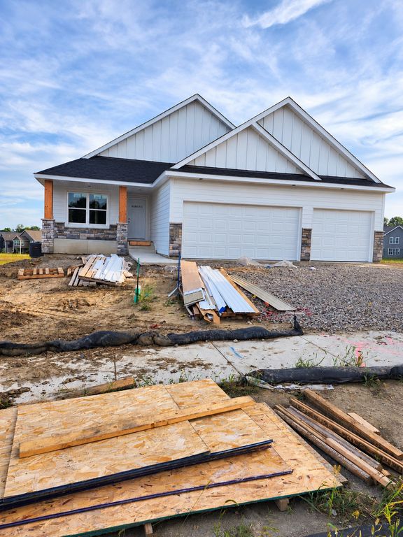 530 Sienna Drive, Watertown, MN 55388