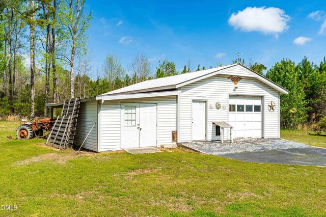 7425 Halifax Road, Youngsville, NC 27596