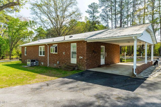 7425 Halifax Road, Youngsville, NC 27596