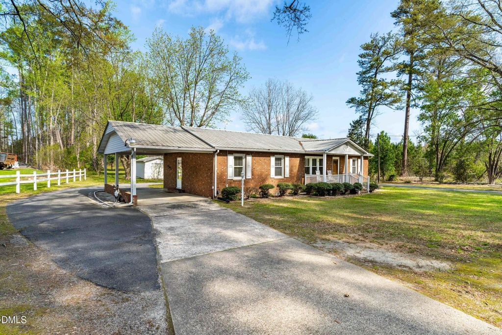 7425 Halifax Road, Youngsville, NC 27596