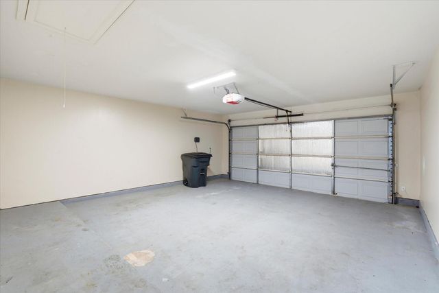 22028 Knights Cove Drive, Kingwood, TX 77339