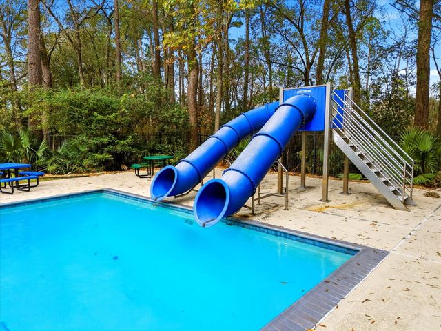 22028 Knights Cove Drive, Kingwood, TX 77339