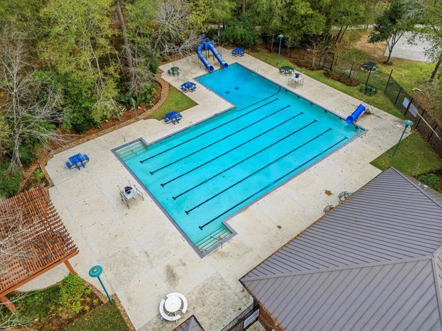 22028 Knights Cove Drive, Kingwood, TX 77339