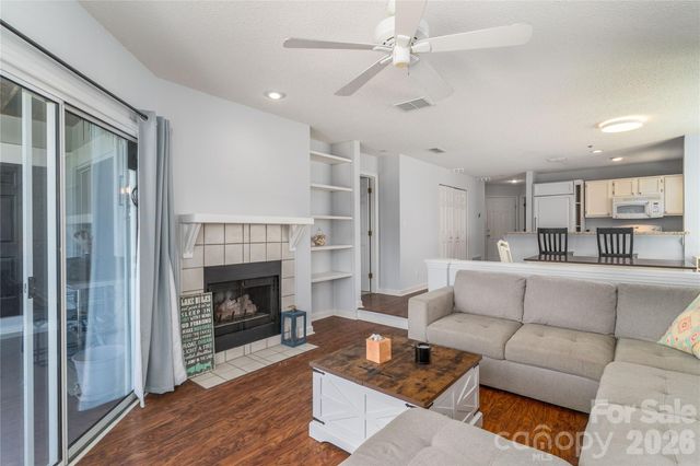 17919 Kings Point Drive K, Cornelius, NC 28031