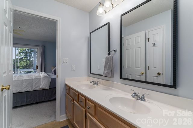 17919 Kings Point Drive K, Cornelius, NC 28031