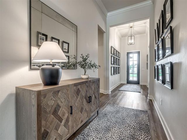 365 Saint Claire Drive, Edmond, OK 73025