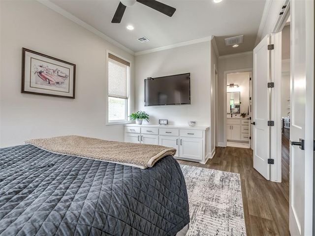 365 Saint Claire Drive, Edmond, OK 73025