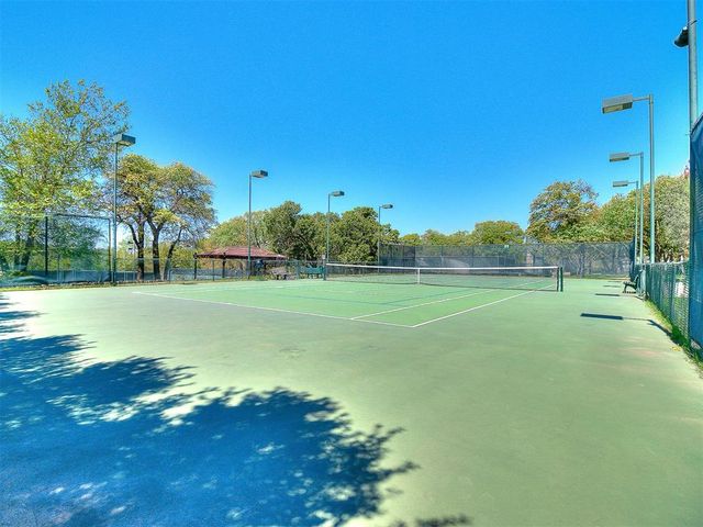 365 Saint Claire Drive, Edmond, OK 73025