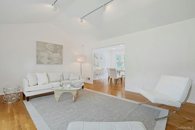 67 Belleau Avenue, New Rochelle, NY 10804